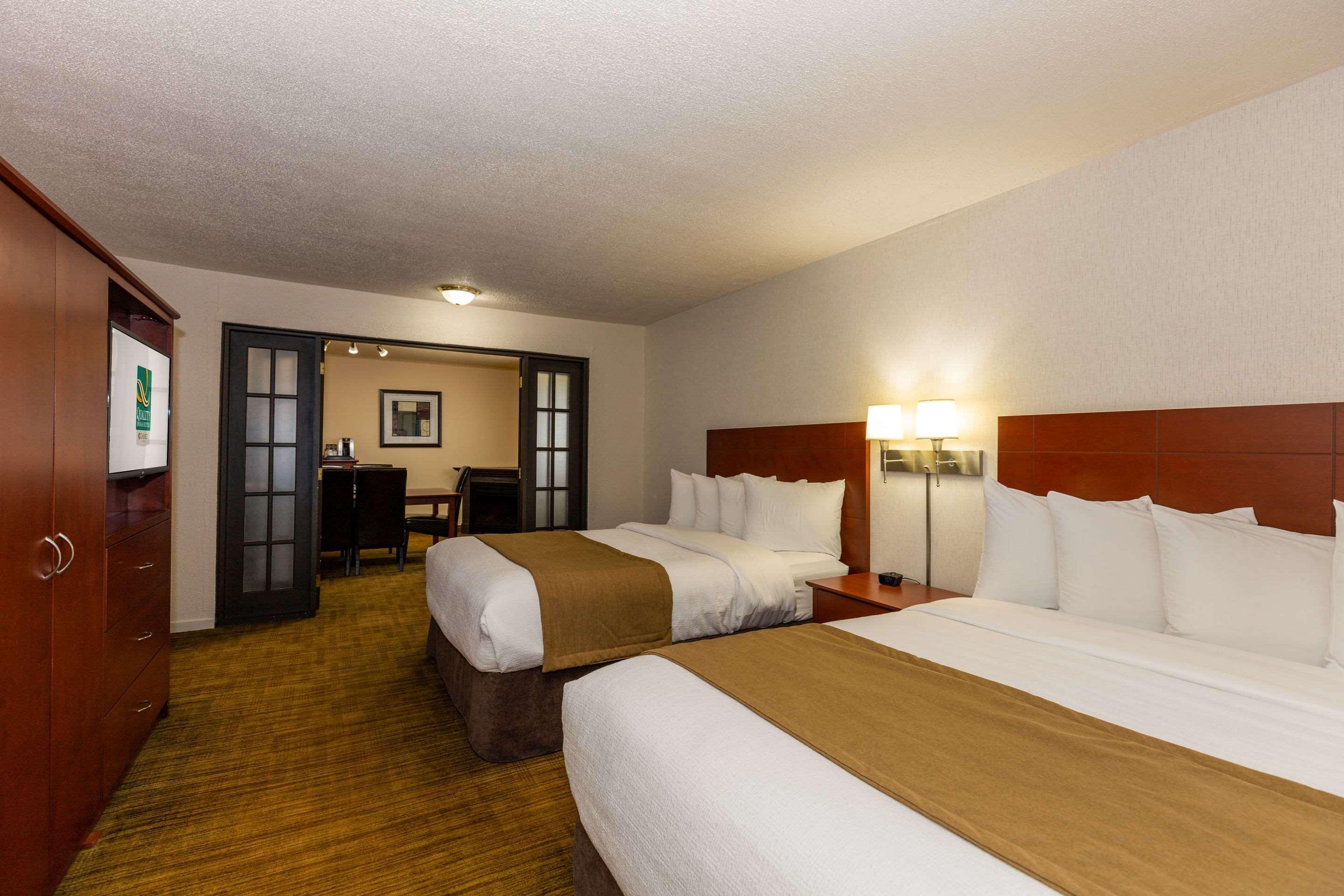 Quality Inn & Suites Matane Exterior foto